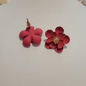 Elegant Pink Floral Earrings